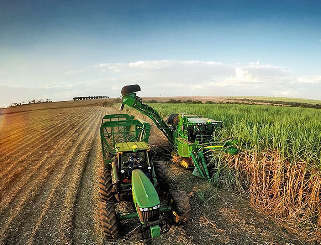 Venda cresce e estoque da indústria de máquinas agrícolas está ajustado.